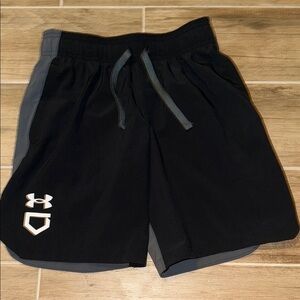 Under Armour kids Athletic Shorts in Black and Gray